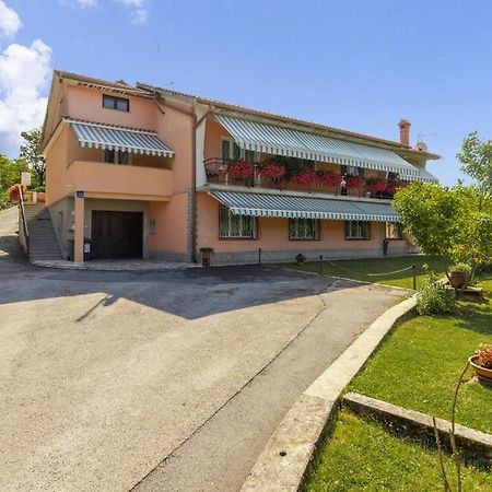 Apartman Nora Mucici 외부 사진